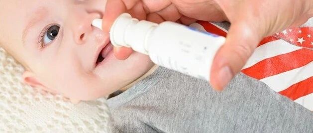 孩子鼻塞如何缓解，可以滴茶油或母乳来通鼻吗？