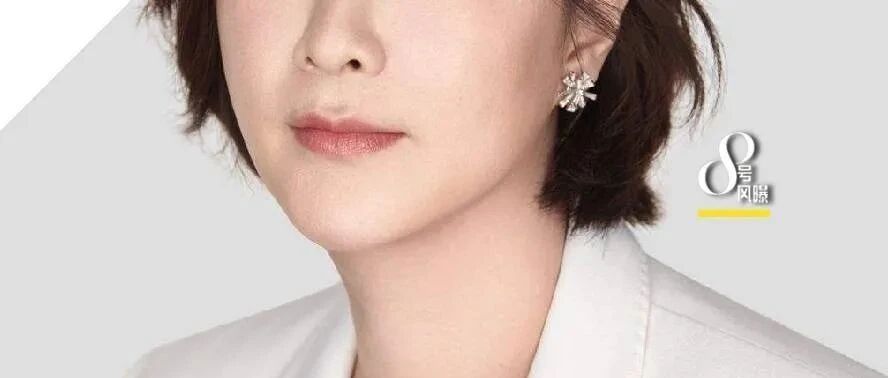 她的娱乐帝国，要塌了？