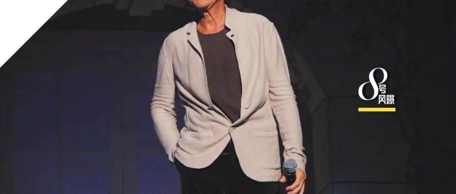 74岁老歌手重返娱乐圈，他来了