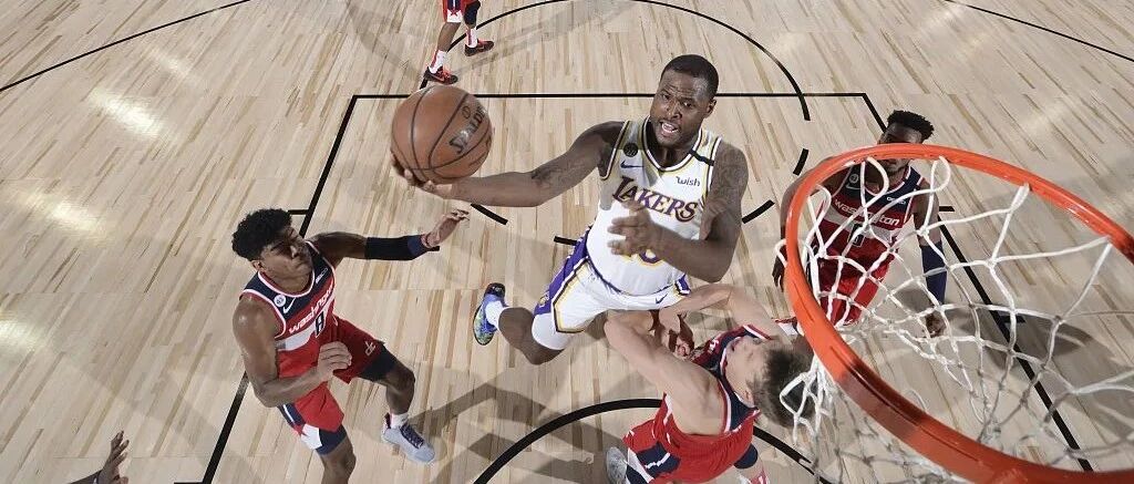 炸裂！全场最佳啊！JR牛逼！湖人组成新版三巨头…