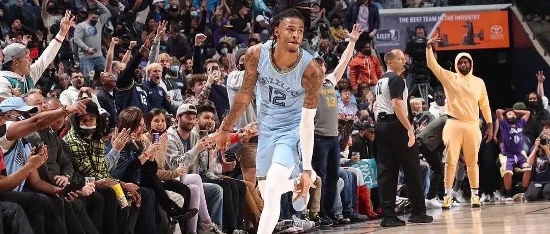 真狂啊！41+10！三分7中6！直接干翻湖人...