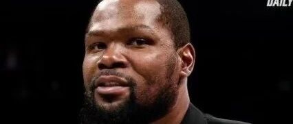 复出就宣布打中锋！杜兰特，你悠着点啊.....