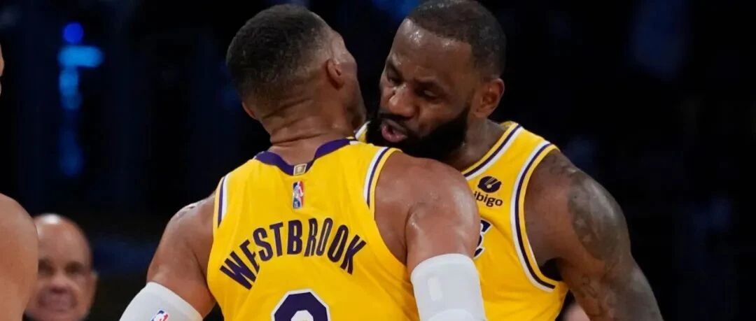 威少爆了！赢了！湖人终于赢了！