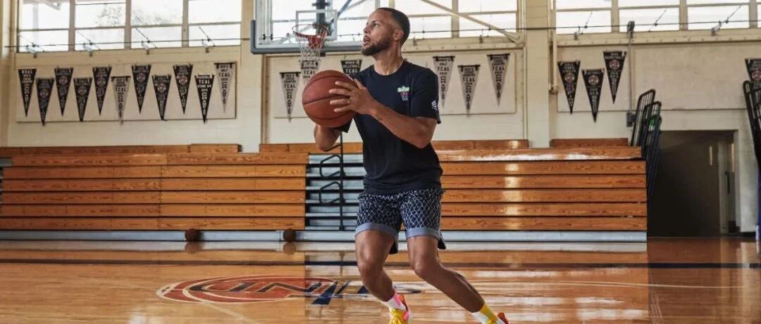 我们永远相信库里！