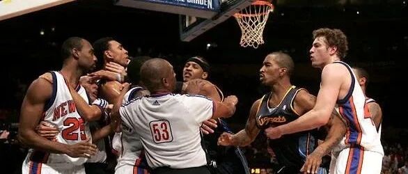 一场比赛驱逐十人！禁赛47场！这打架场面比奥本山宫殿更恐怖啊...