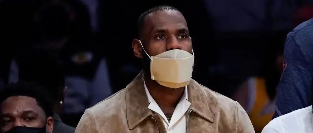 惨败！詹姆斯都看不下去了！湖人，究竟怎么了？