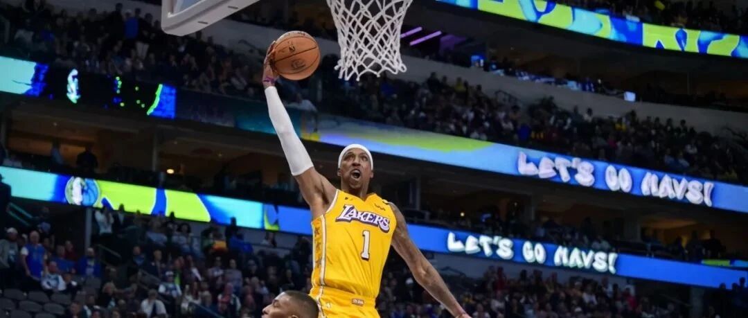 湖人一夜之间两人官宣离队！签了，签下了，他降薪回归湖人