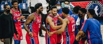 牛逼！绝杀湖人！大心脏啊！詹姆斯被吹恶犯，火药味十足