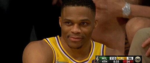 44+14+8！湖人被打爆！威少却在场边笑！