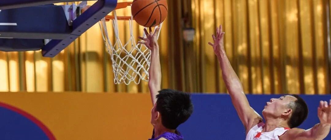 压哨绝杀CBA青年队！快攻暴扣！这群小孩让我看到了中国篮球的未来