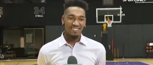 疯狂降薪！底薪加盟湖人，他才23岁啊……