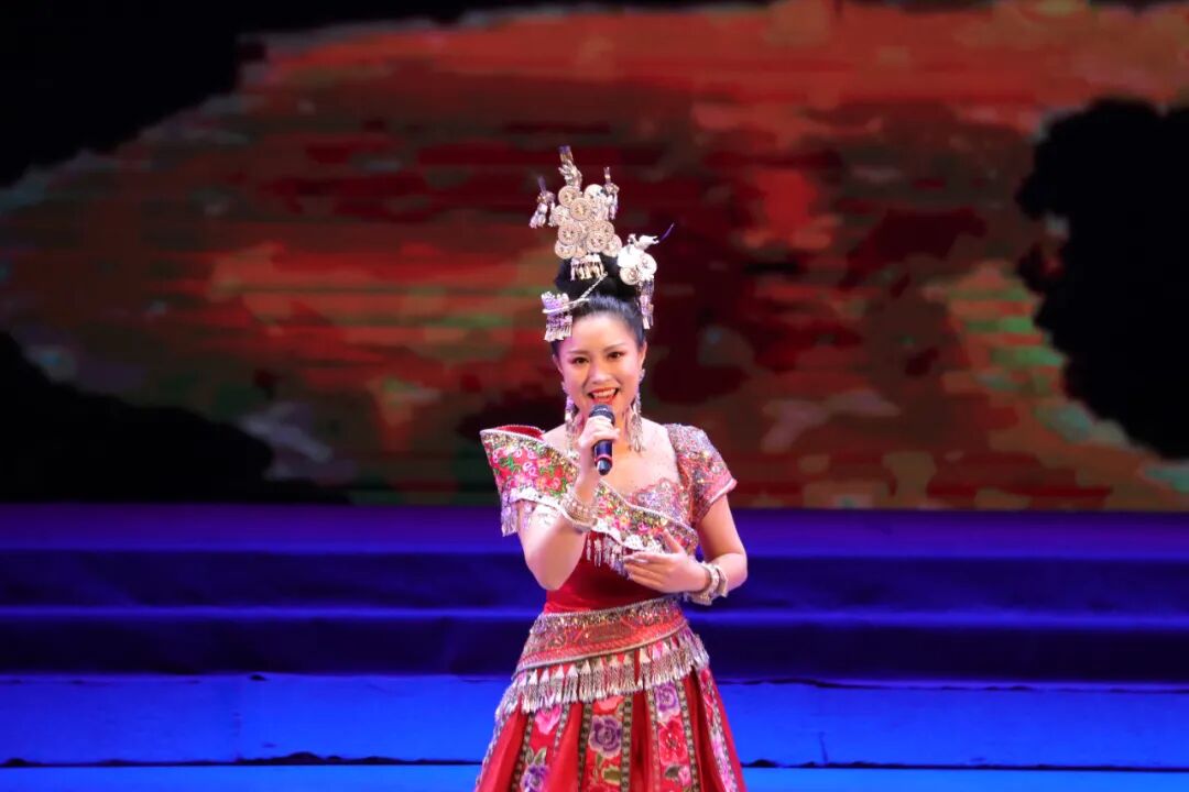 昨晚，一场热辣滚烫的“曲艺盛宴”在阿拉善精彩上演！ 第4张