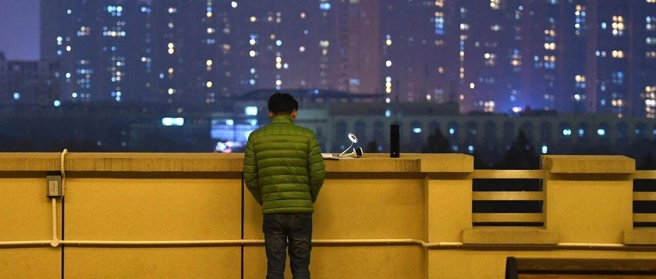 就算是爬，我也要爬进985的大门丨人间