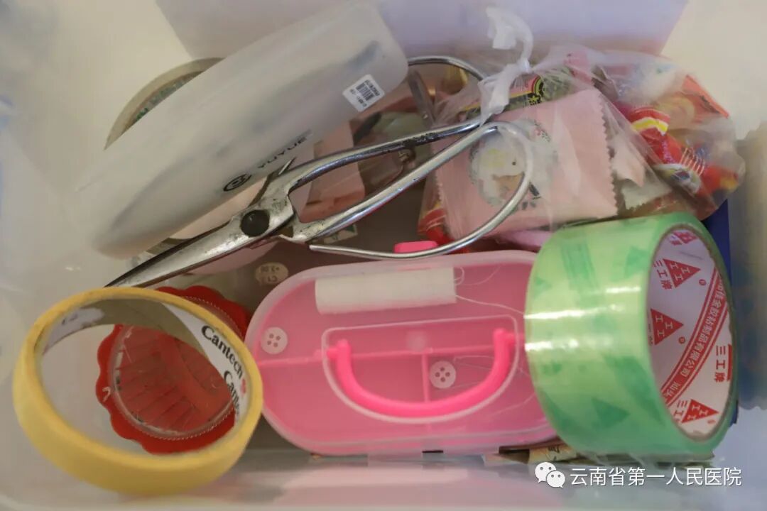 病历车怎么清洗病历可邮寄、轮椅平车免费共享···快来GET昆华医院的门诊“彩蛋”！_https://www.jmylbn.com_新闻资讯_第3张