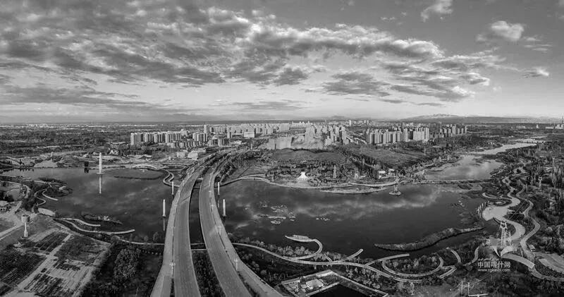 喀什市小亚郎湿地公园全貌。武勇 摄