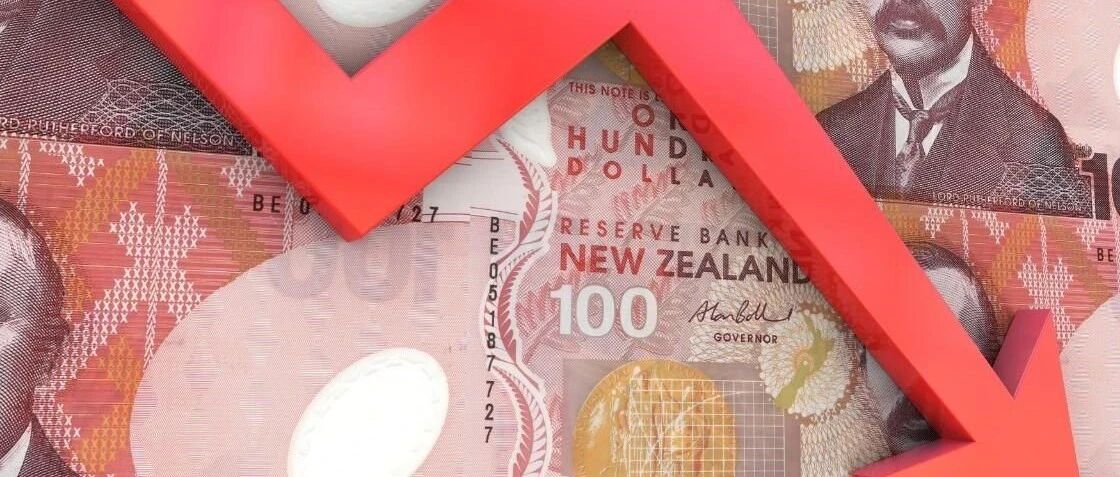 新增7例！新西兰GDP暴跌12.2%！小学生确诊！奥大暂停学生返校！