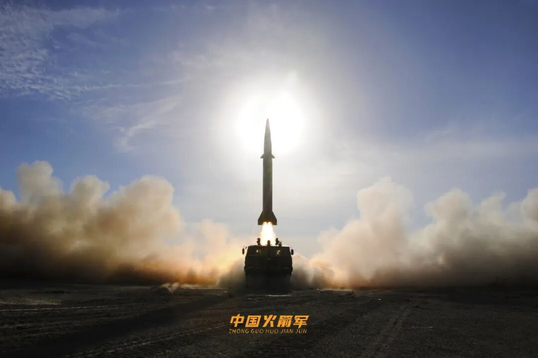 9张壁纸带你回顾导弹发射的精彩瞬间东风快递,使命必达!