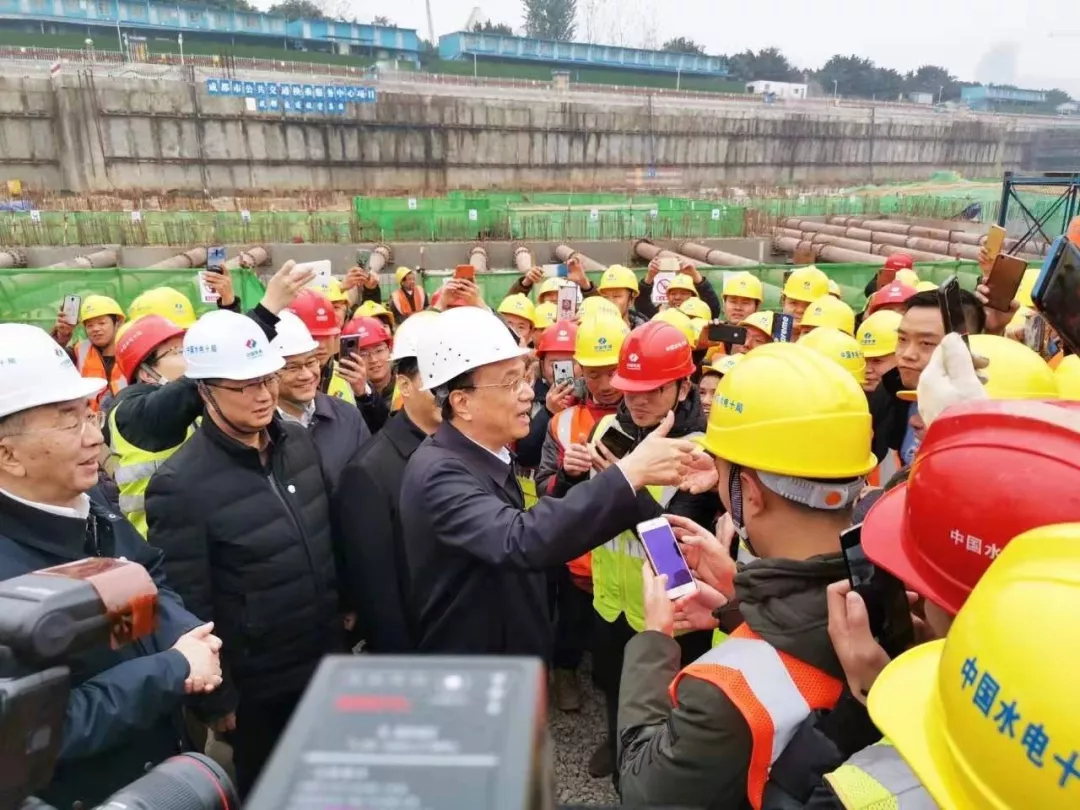总理来了|李克强总理到公司合作项目考察 总理来了|李克强总理到公司合作项目考察