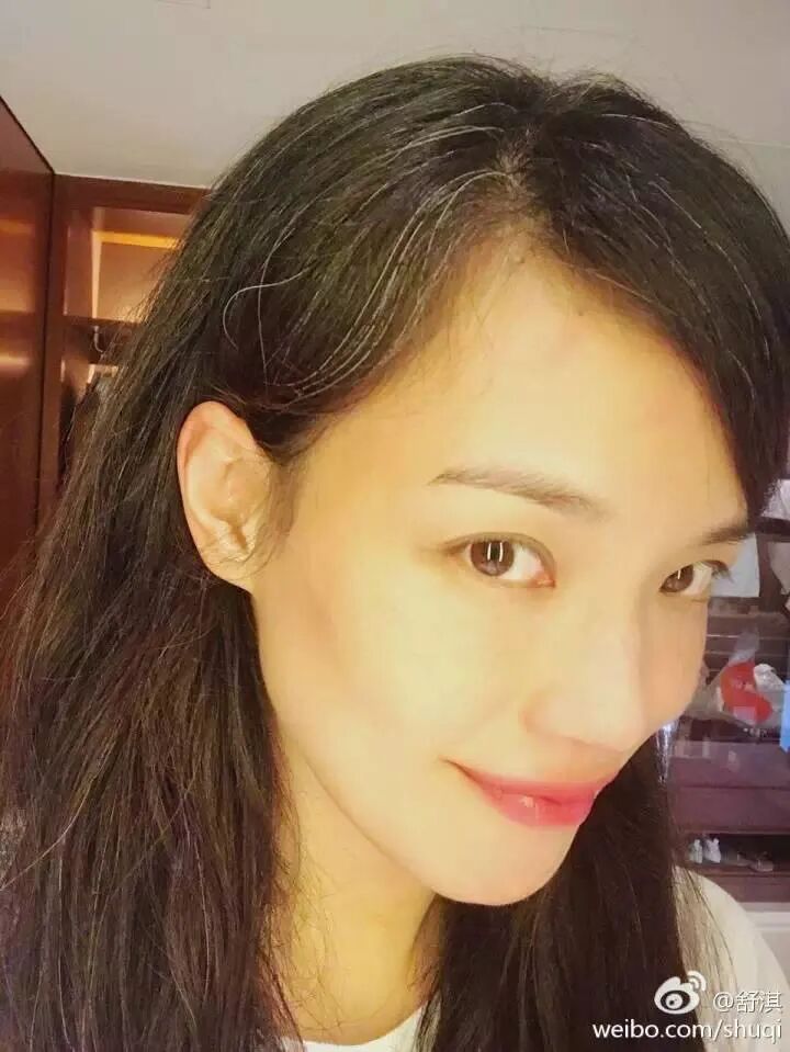 童年被家暴、贫穷、拍三级片，凭什么40岁以后，她比林志玲活得更舒展？（组图） - 58