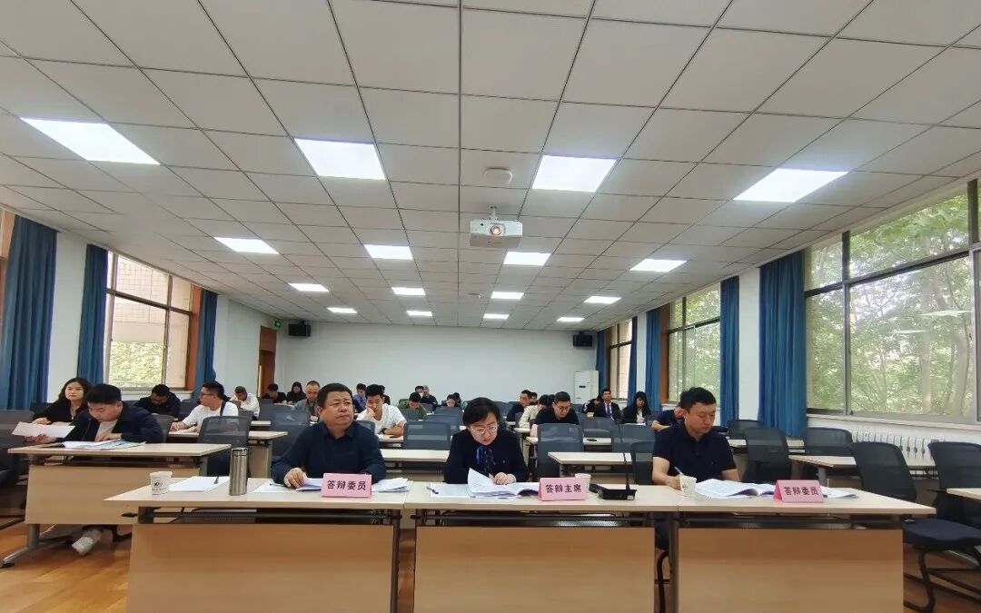 继续教育学院2022级毕业论文答辩工作圆满完成