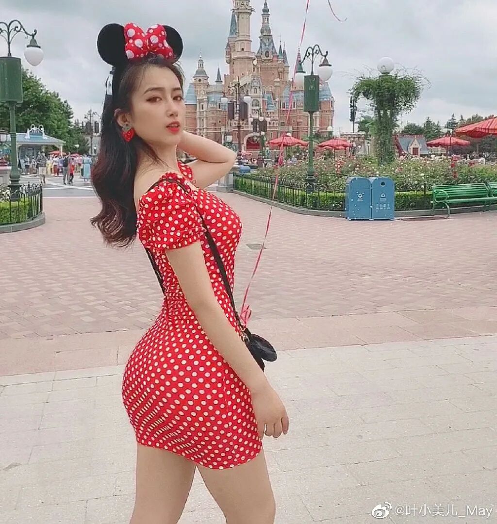 【美女】00后江南运动girl身材惹火，行走的雌性荷尔蒙？（组图） - 10