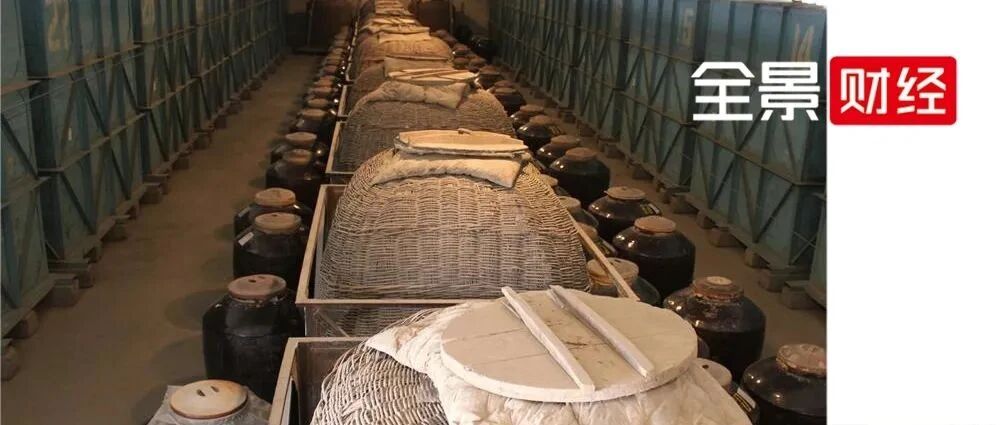 白酒首份2021年报出炉！业绩下跌致使管理层被罚背后，白酒行业神话暂停还是续写？丨年报透视