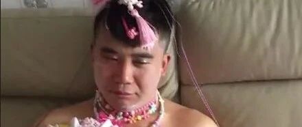 戏精老爸诞生记：哈哈哈哈哈哈哈，千万别让男人有女儿……