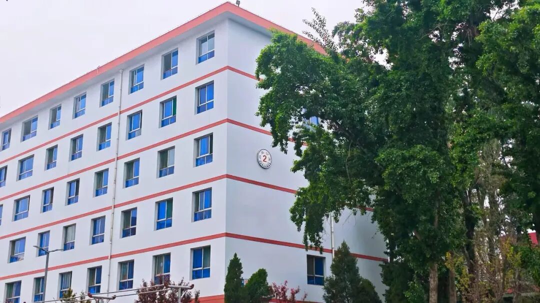 自动体外除颤器是什么校园里的“小红盒”，你了解TA吗？_https://www.jmylbn.com_新闻资讯_第9张