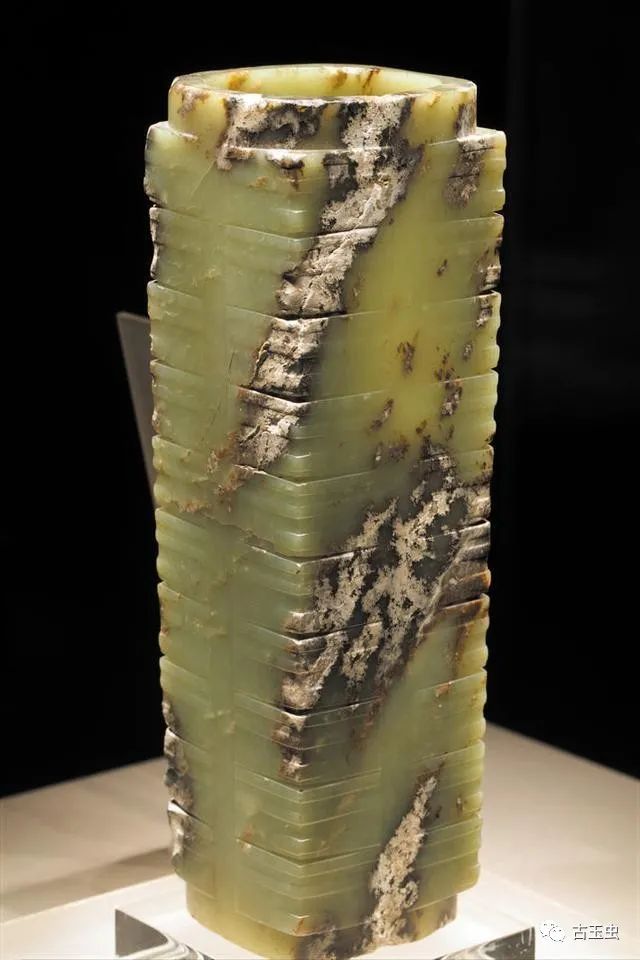 三星堆出土的玉琮 ,非个例! - 全民收藏网