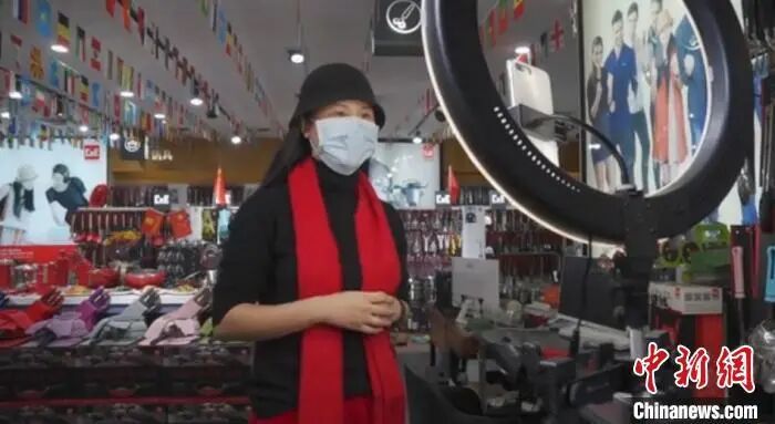 服装业收入或蒸发4000亿！你多久没买新衣服了？|服装业收入或蒸发4000亿！你多久没买新衣服了？