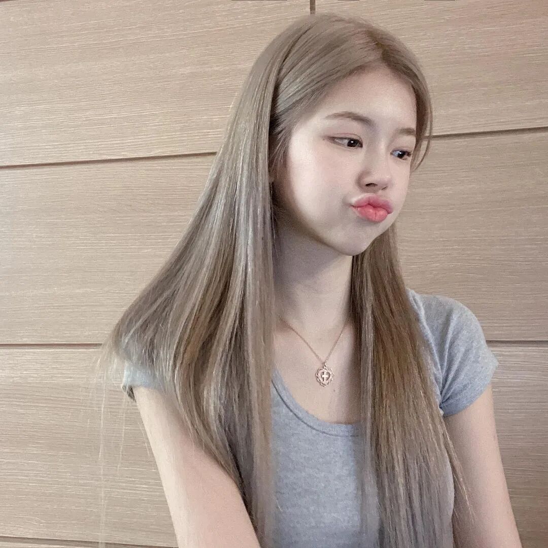 2021流行发色抢先看!气质显白一步get~_友友