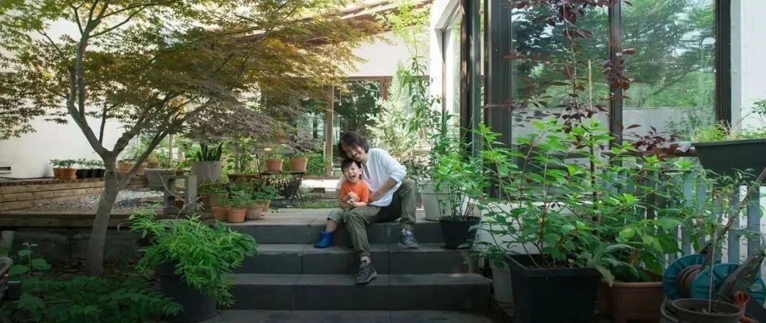 北京中产40岁退休做全职奶爸: 在家造4层别墅, 坚持不送孩子去学校