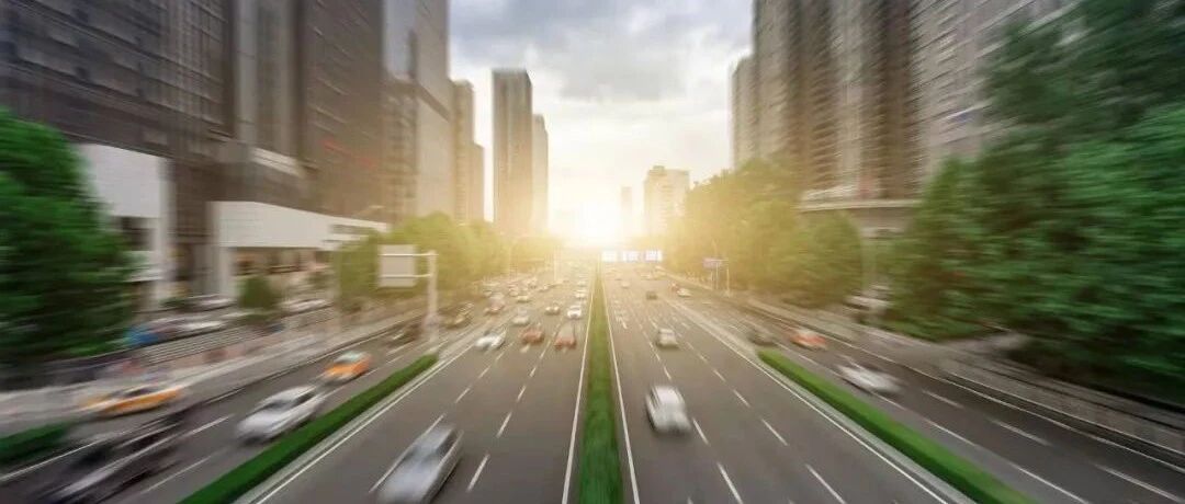 2022车市猜想 | 自主“战”混动，合资“谋”股权，超大联屏成行业新时尚