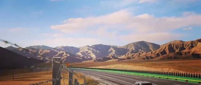 集结了318的壮美和219的惊险，从青海到四川，这条小众自驾线，值得你去一次！