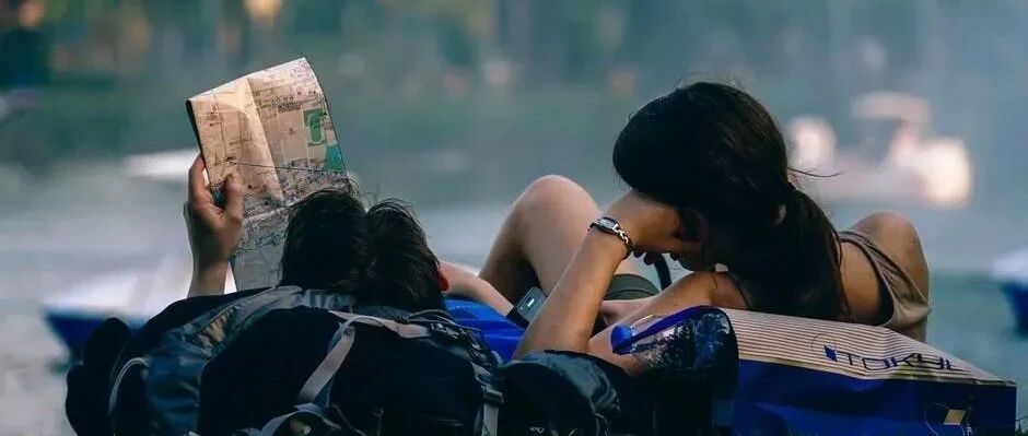 等一个人，陪我去旅行！