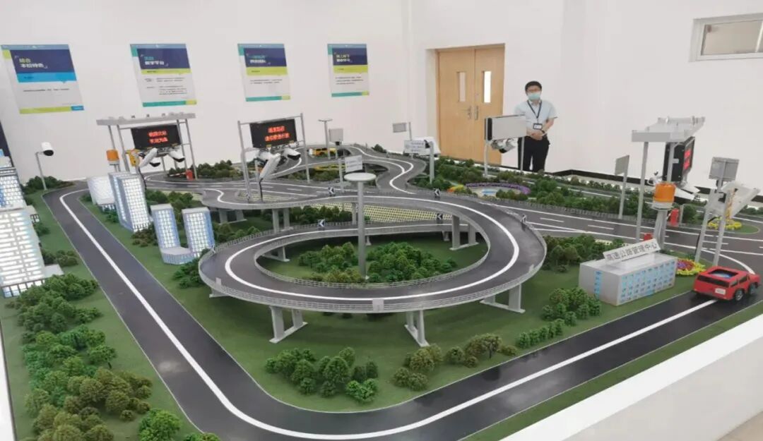 蘭州交通職業技術學院_蘭州交通職業學院搬遷招標公告_蘭州交通職業技術學院電話