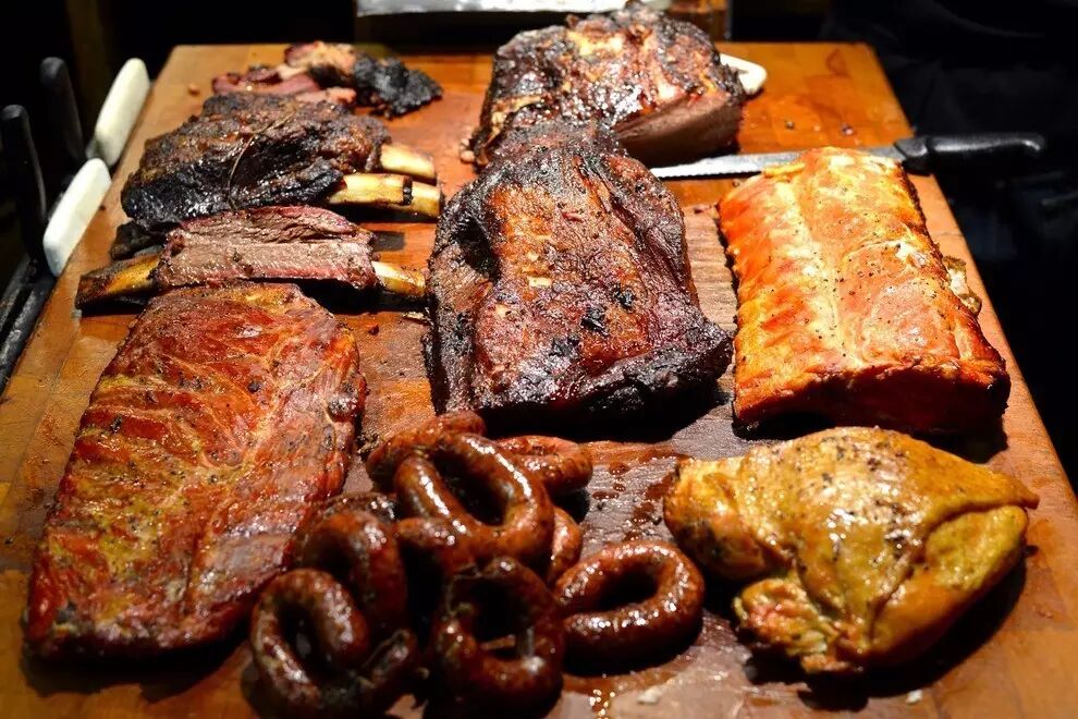 烤肉这么吃才爽!美国超大肋排让吃货们彻底沸腾了.