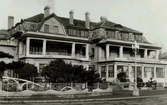 烟台街上小洋楼