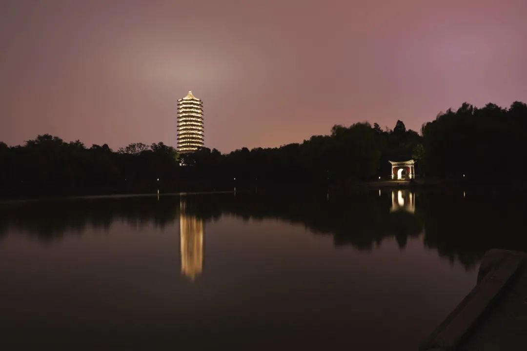 北大数院走出的青年应用数学家、伯克利加大林霖教授入选西蒙斯学者