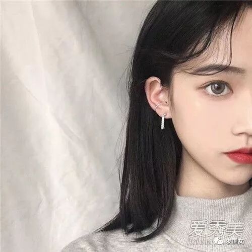 女生经常掉头发是什么原因，女生掉头发吃什么好