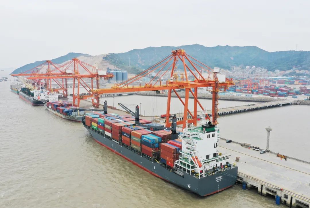 温州港再添国际物流大通道