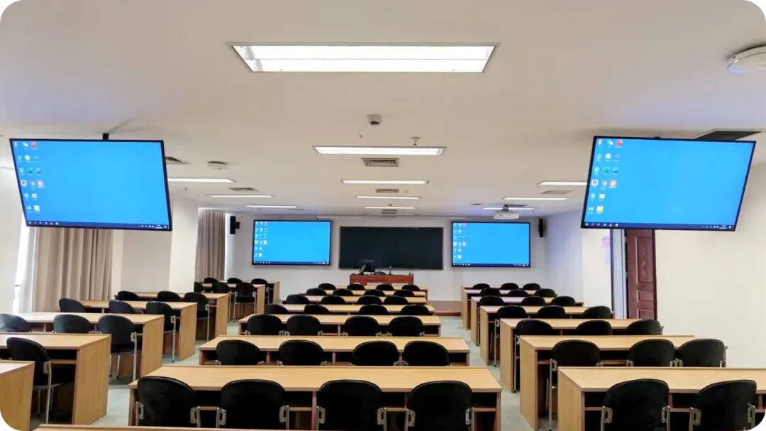 飞利浦商显赋能智慧课堂，助力南京大学商学院数智化跃迁