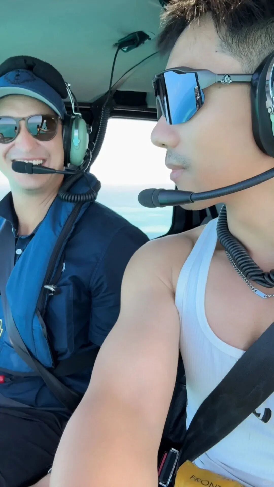 图片[7]-网红主播度假小哥，翱翔澳洲天空-小蓝短视频