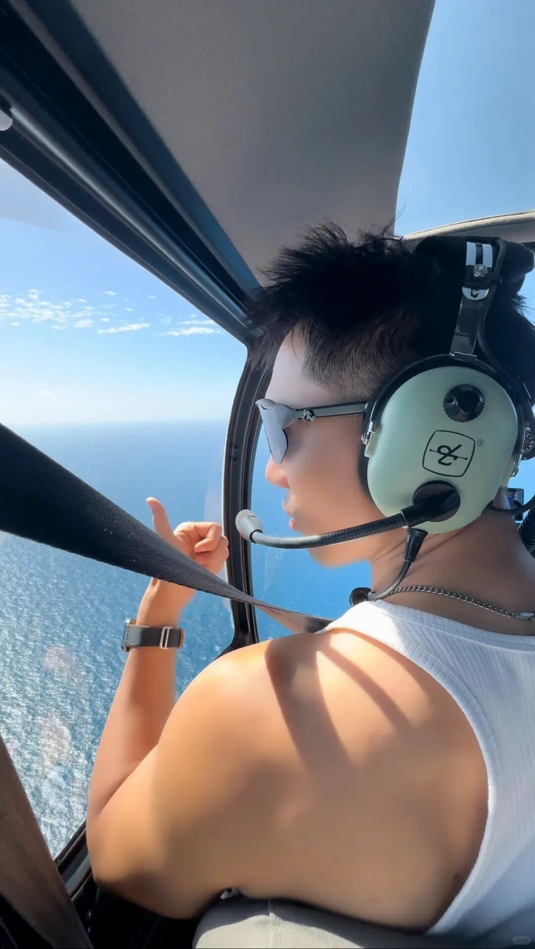 图片[6]-网红主播度假小哥，翱翔澳洲天空-小蓝短视频