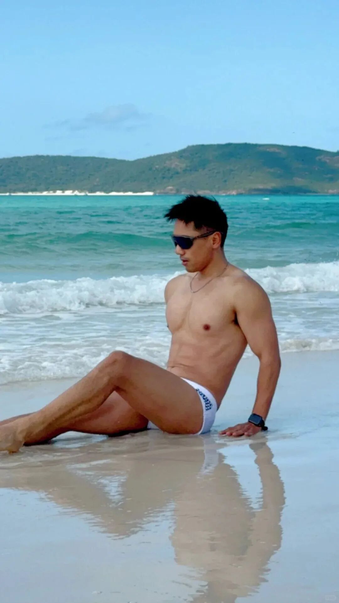 图片[1]-网红主播度假小哥，翱翔澳洲天空-小蓝短视频