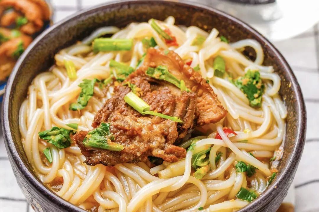 湖南嗦粉哪碗强