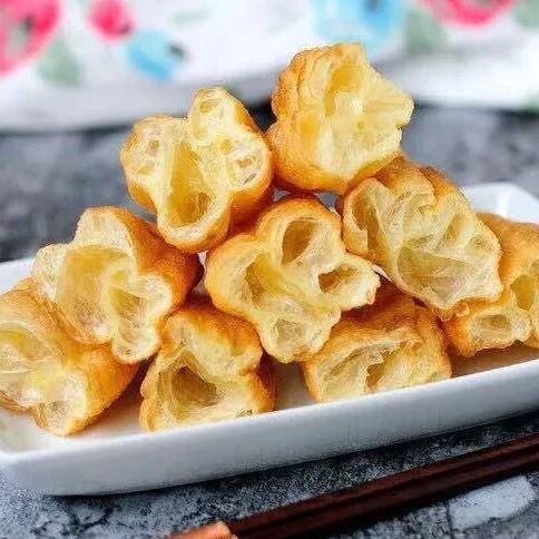 超好吃的油条方子，酥脆赛过楼下早餐店！