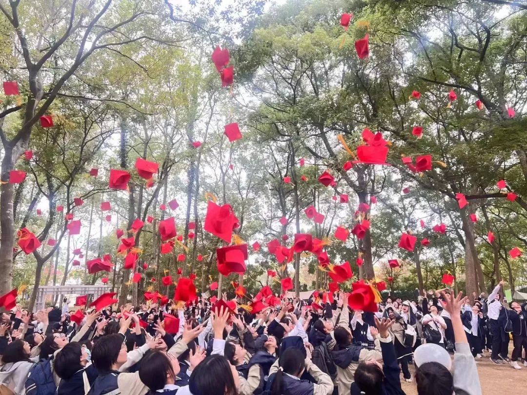 2023年西南大学招生办电话录取分数线_西南大学介绍和录取线_西南大学招生分数线是多少