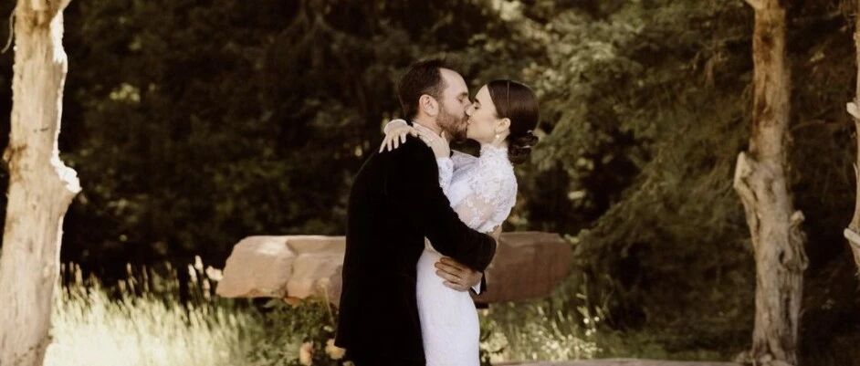 小赫本、"白雪公主"结婚了！因为她，网友曾群嘲周杰伦