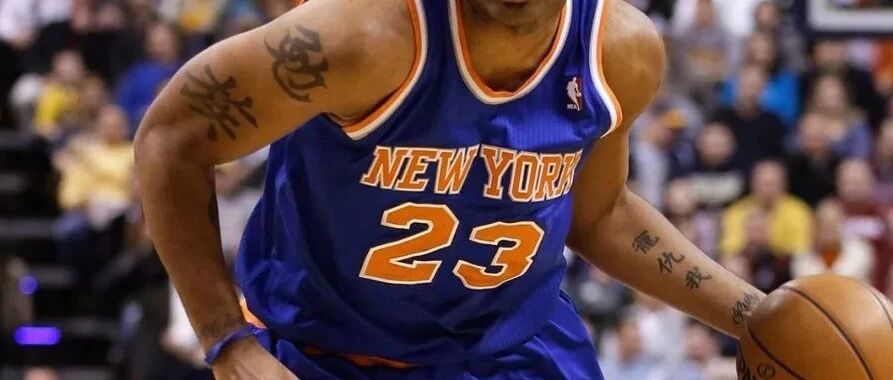 不懂中文的歪果仁玩中文刺青，又让网友笑翻了！